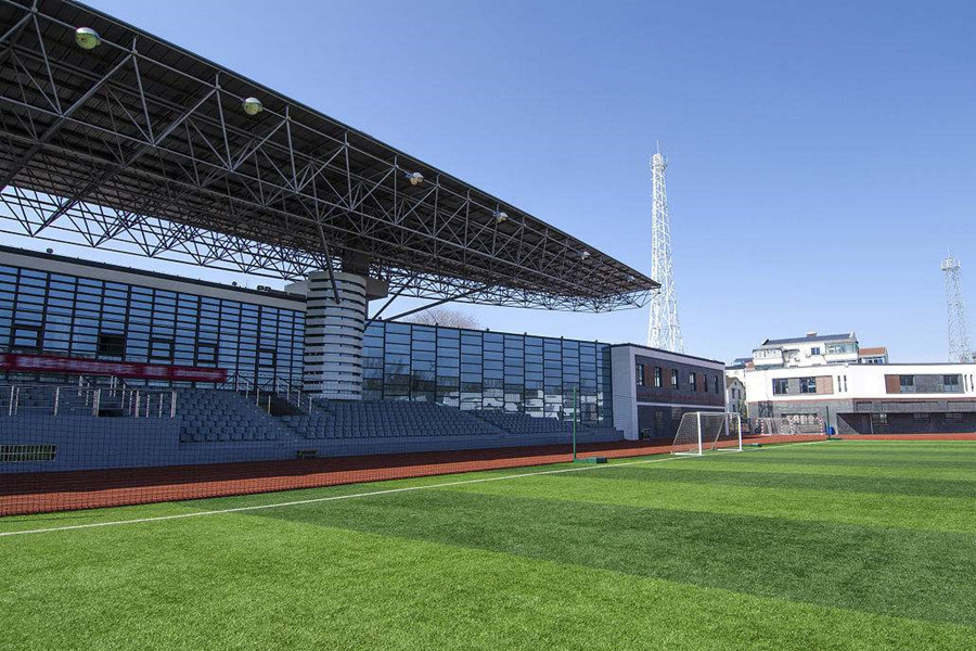 青铜峡体育场看台网架工程